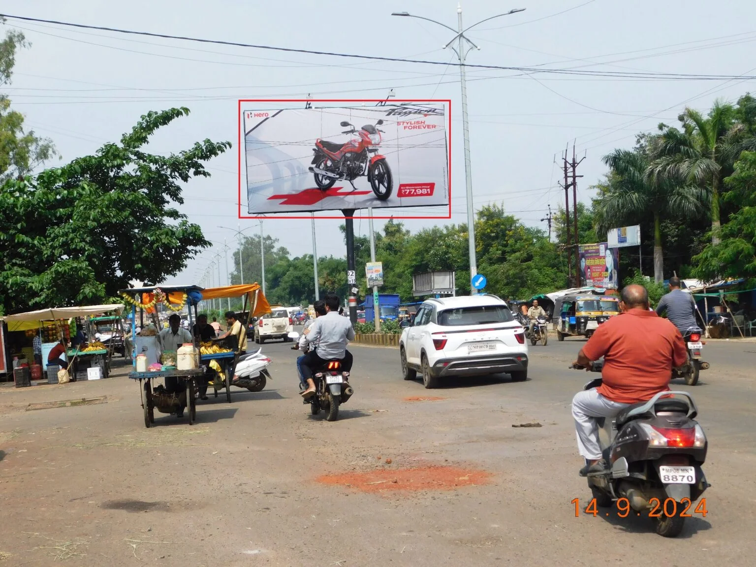 LIC SQ FCG  (30X15)